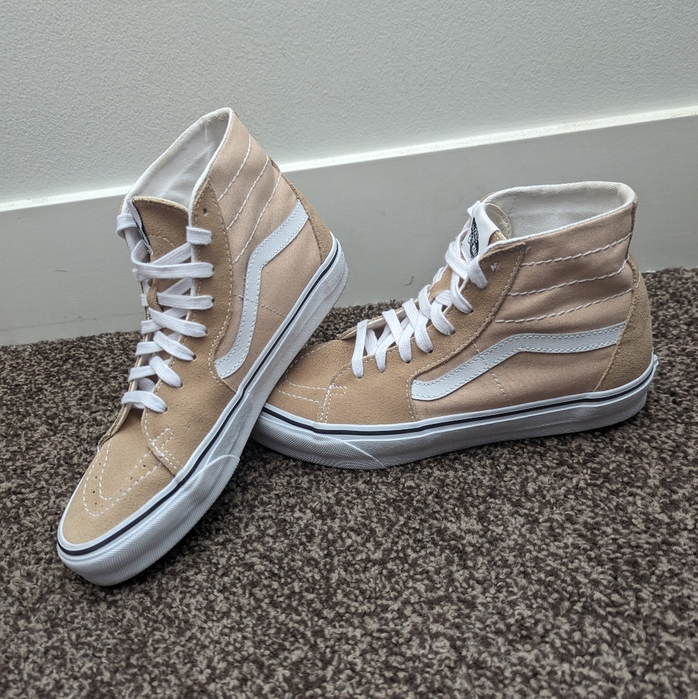 Vans Sk8 High Top - Tan, size 9